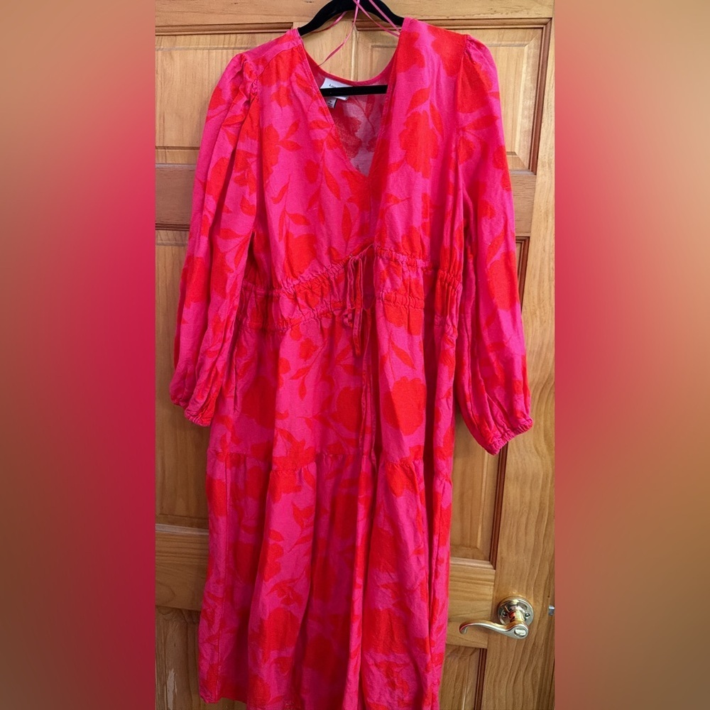 Bright Pink & Red Floral Tiered V-Neck Dress